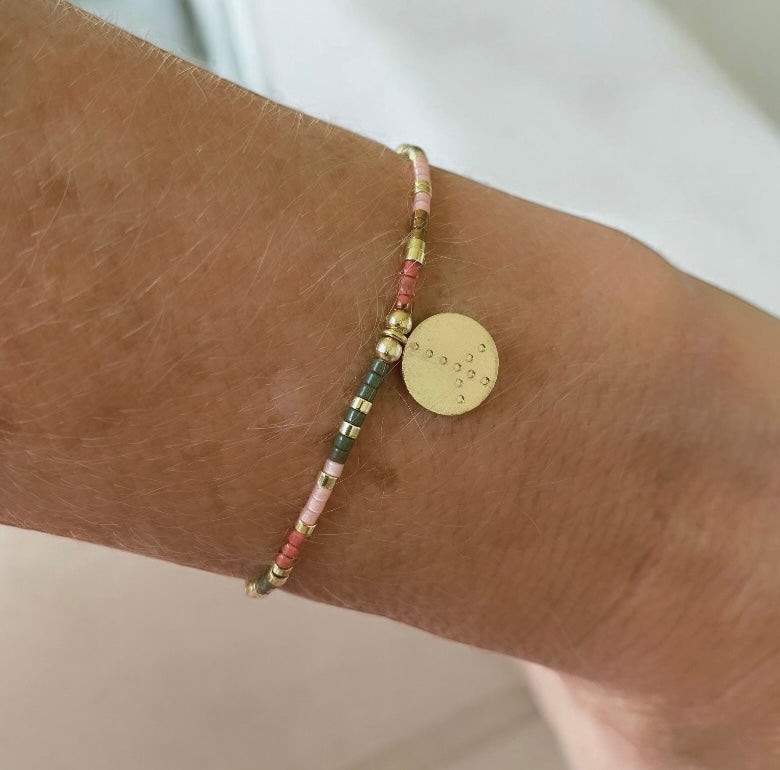 Pulsera hilo mijuki paz oro